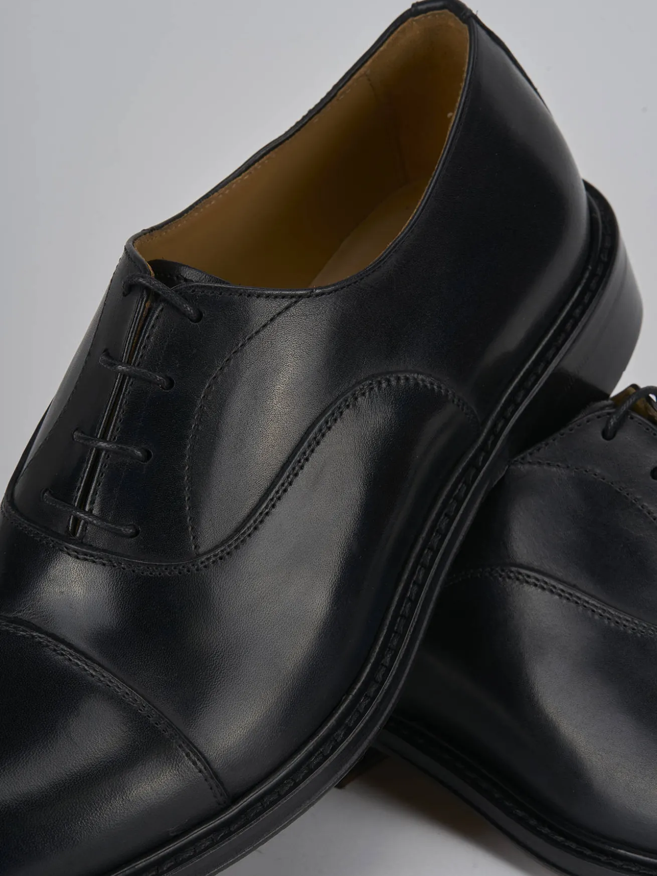 Stringate pelle nero