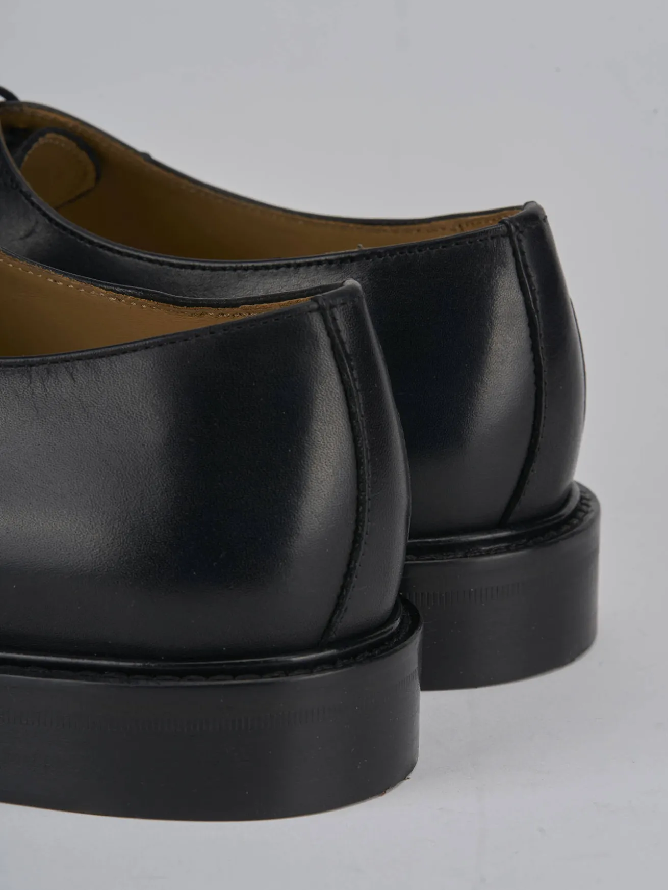 Stringate pelle nero