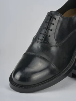 Stringate pelle nero