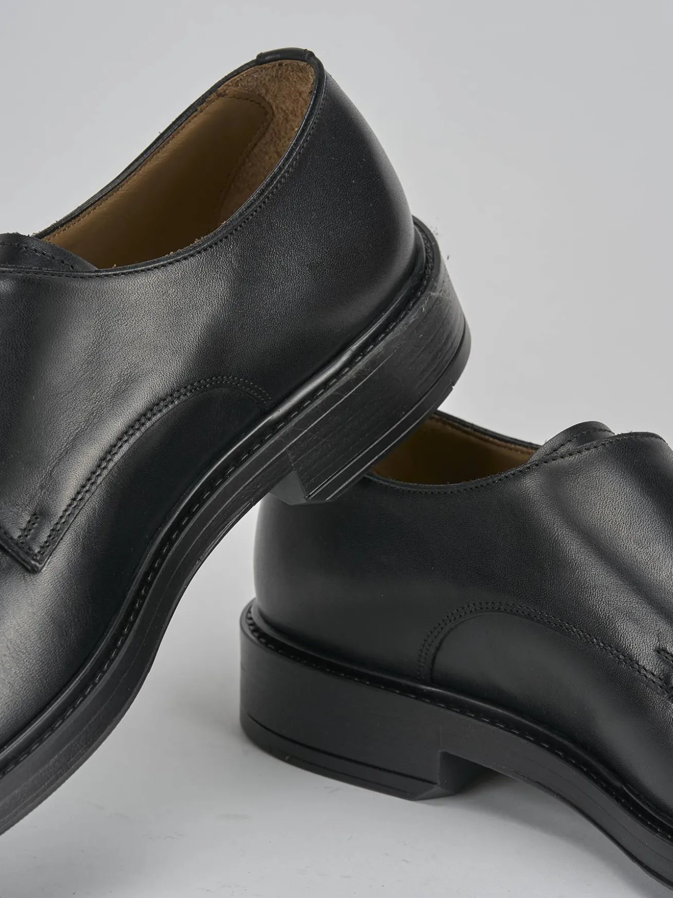 Stringate pelle nero