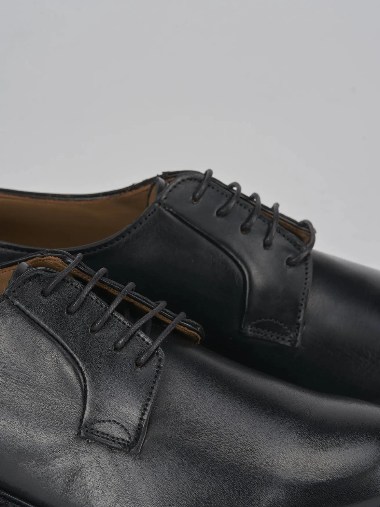 Stringate pelle nero