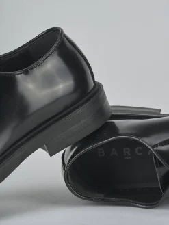 Stringate pelle nero