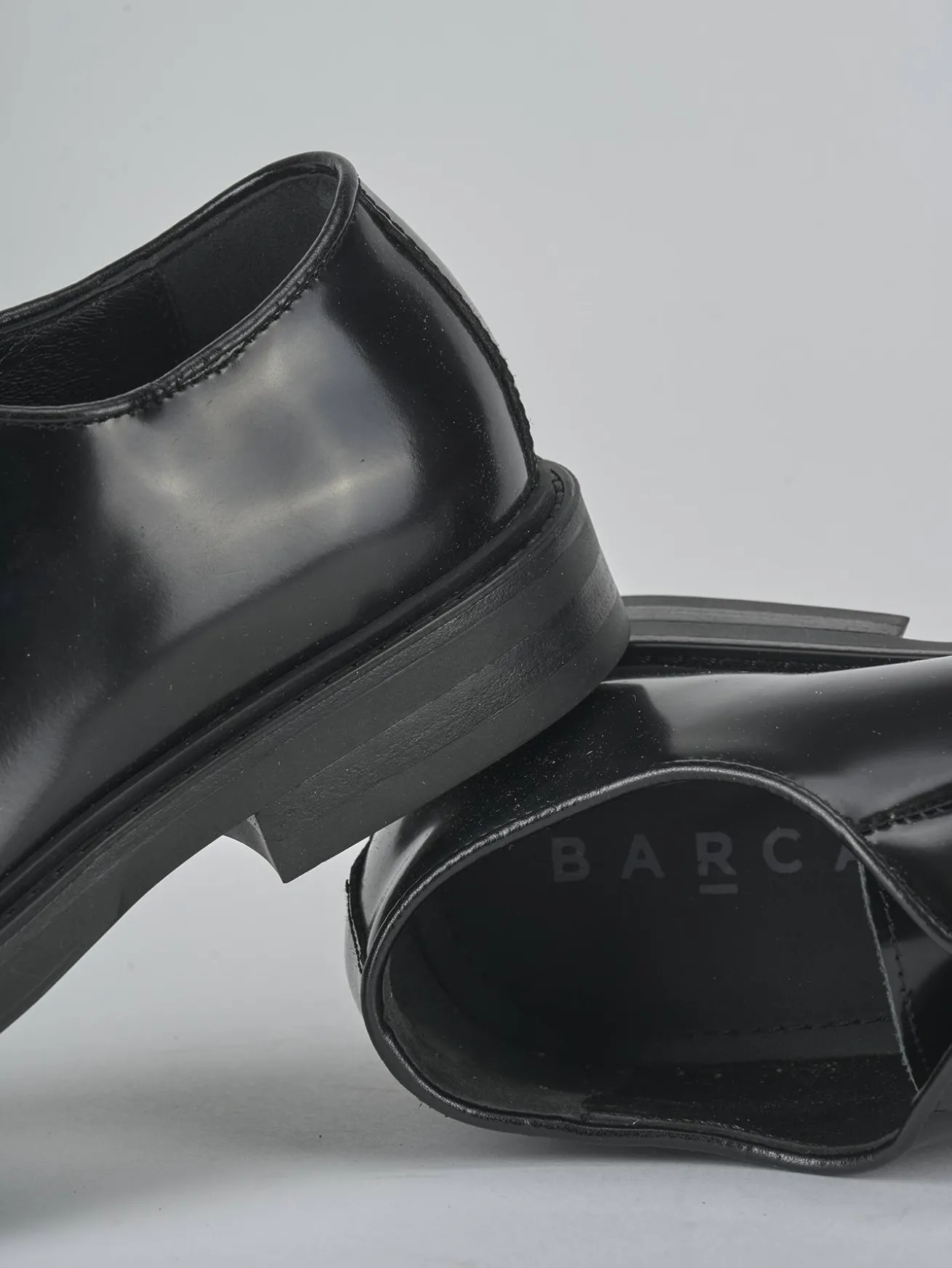 Stringate pelle nero