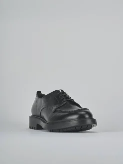 Stringate pelle nero