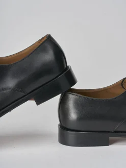 Stringate pelle nero