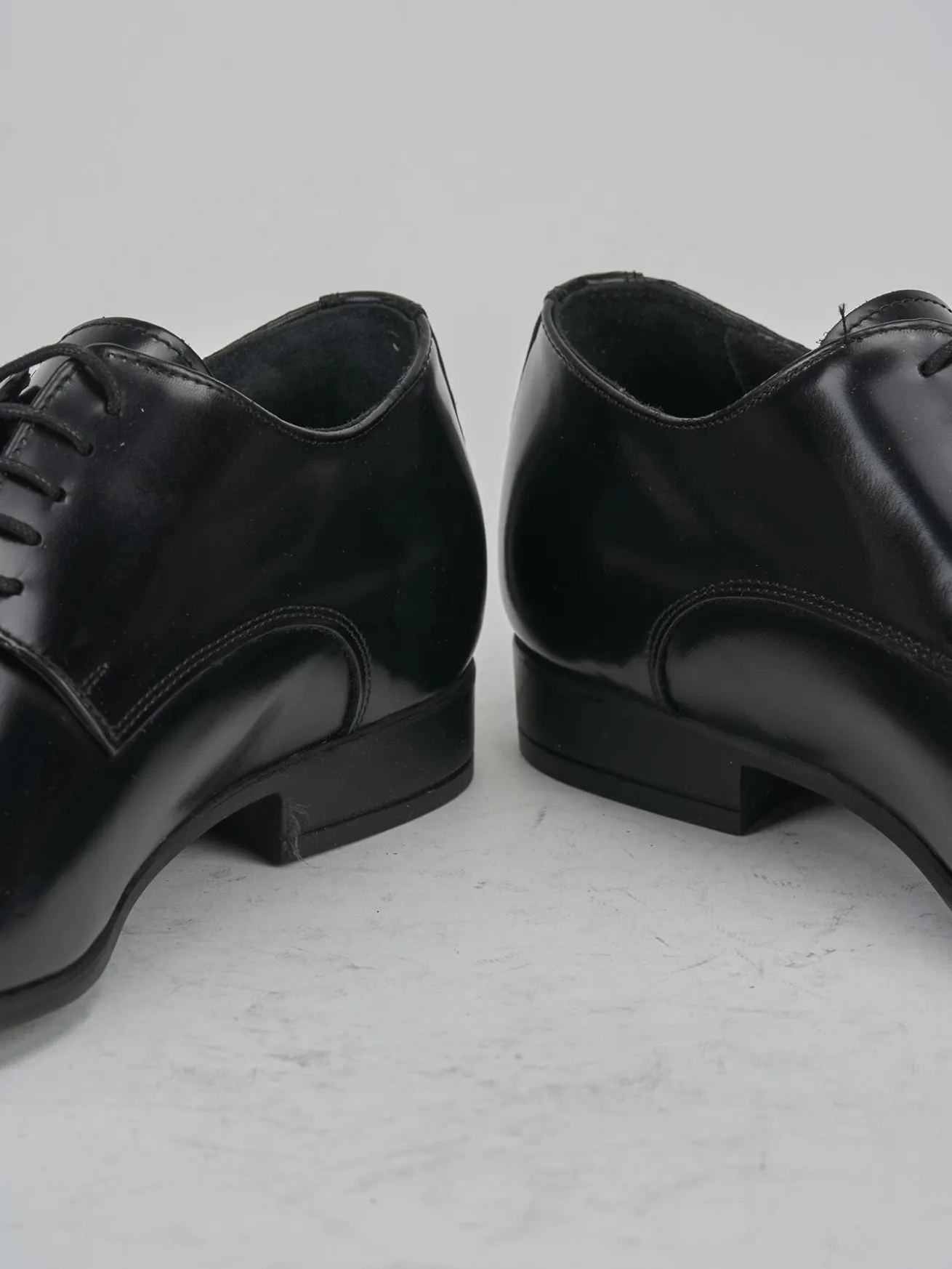 Stringate pelle nero