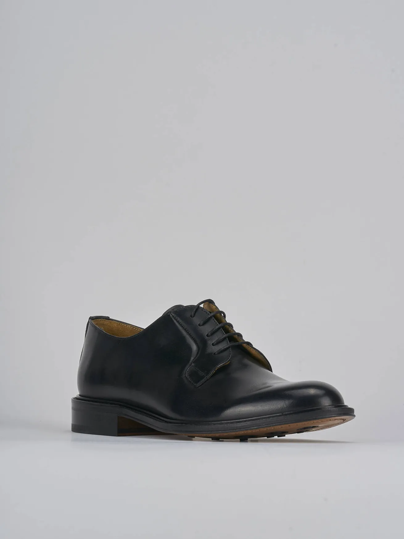 Stringate pelle nero