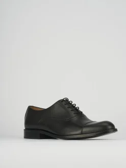 Stringate pelle nero