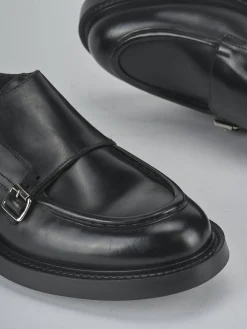 Stringate pelle nero