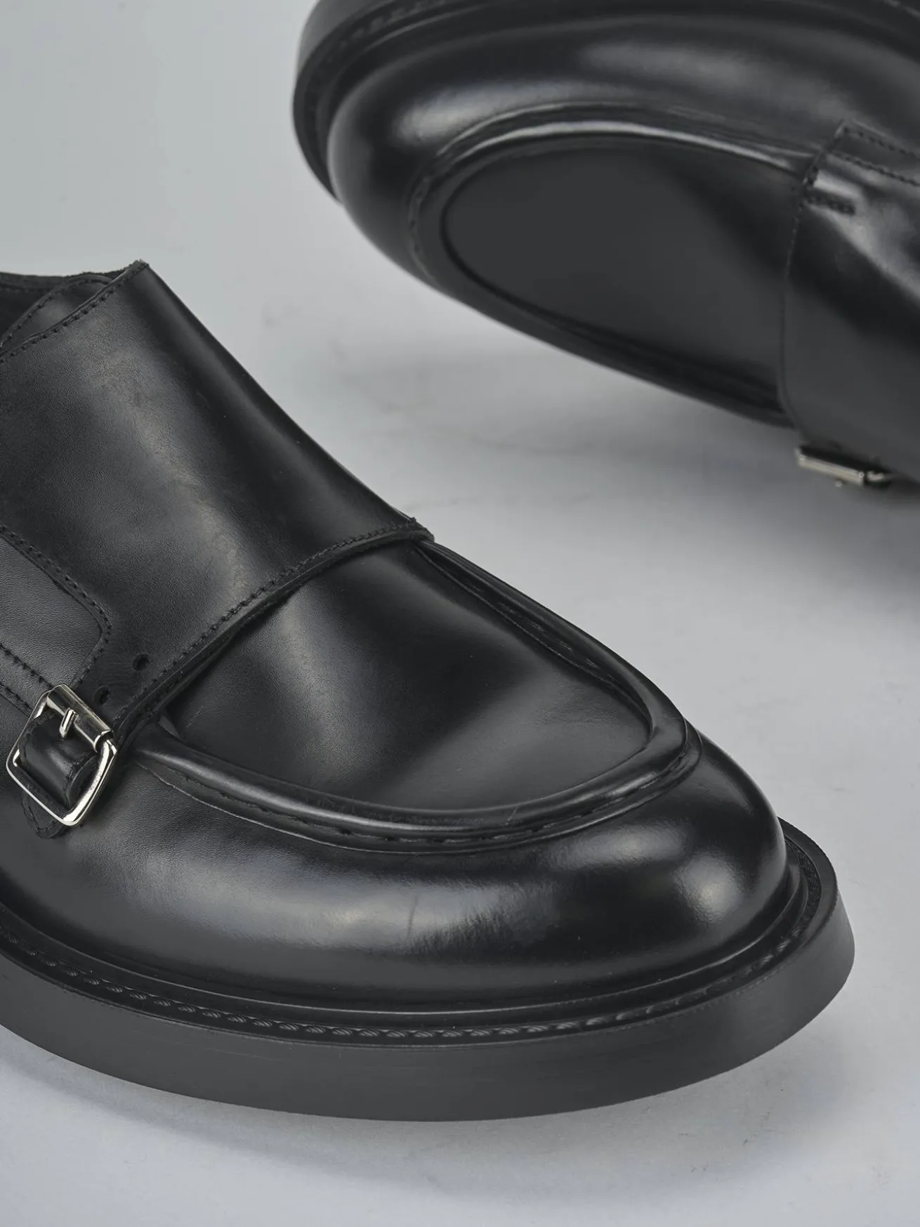 Stringate pelle nero