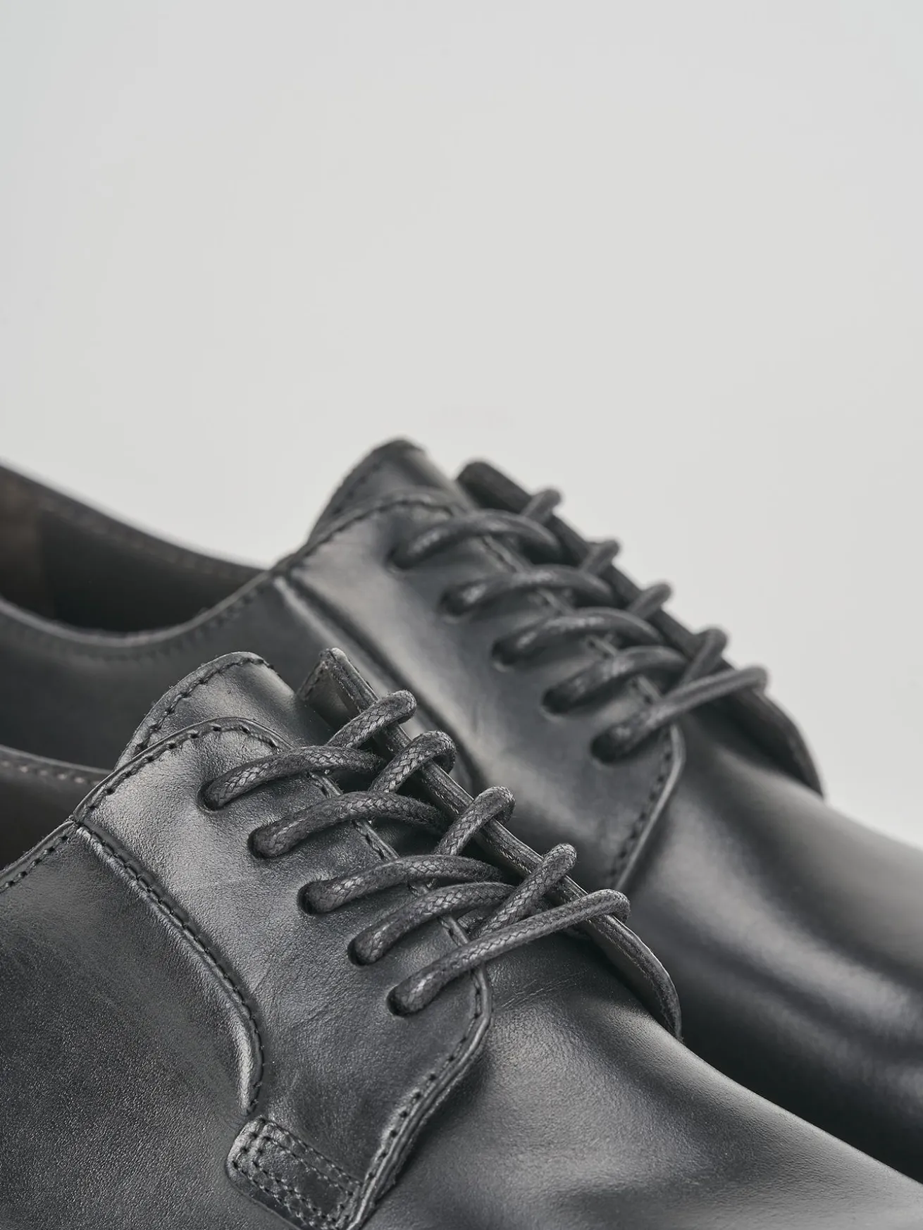 Stringate pelle nero