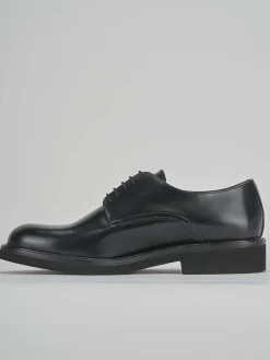 Stringate pelle nero