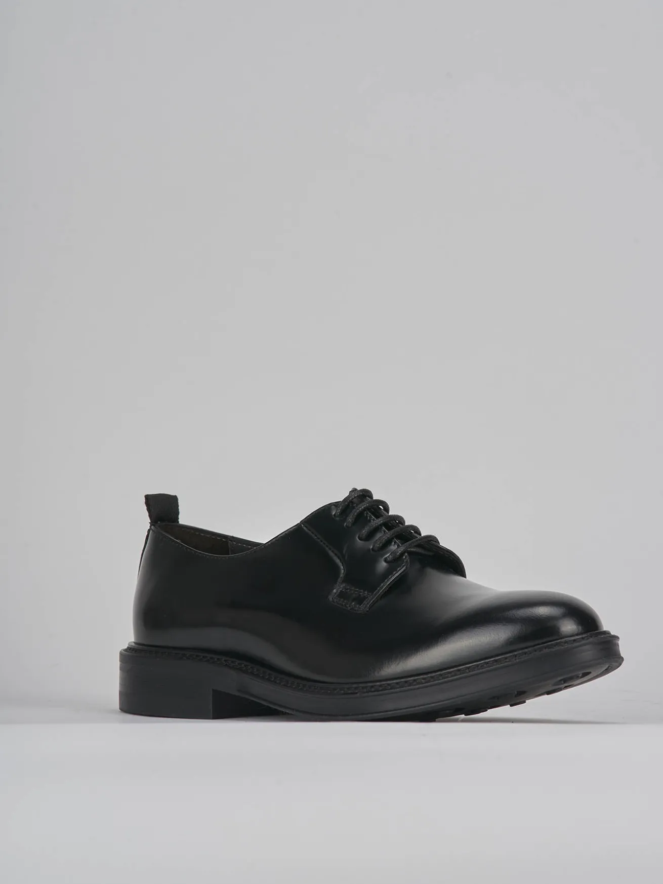 Stringate pelle nero