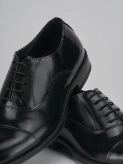 Stringate pelle nero