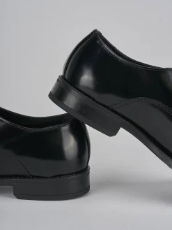 Stringate pelle nero