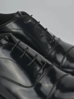 Stringate pelle nero