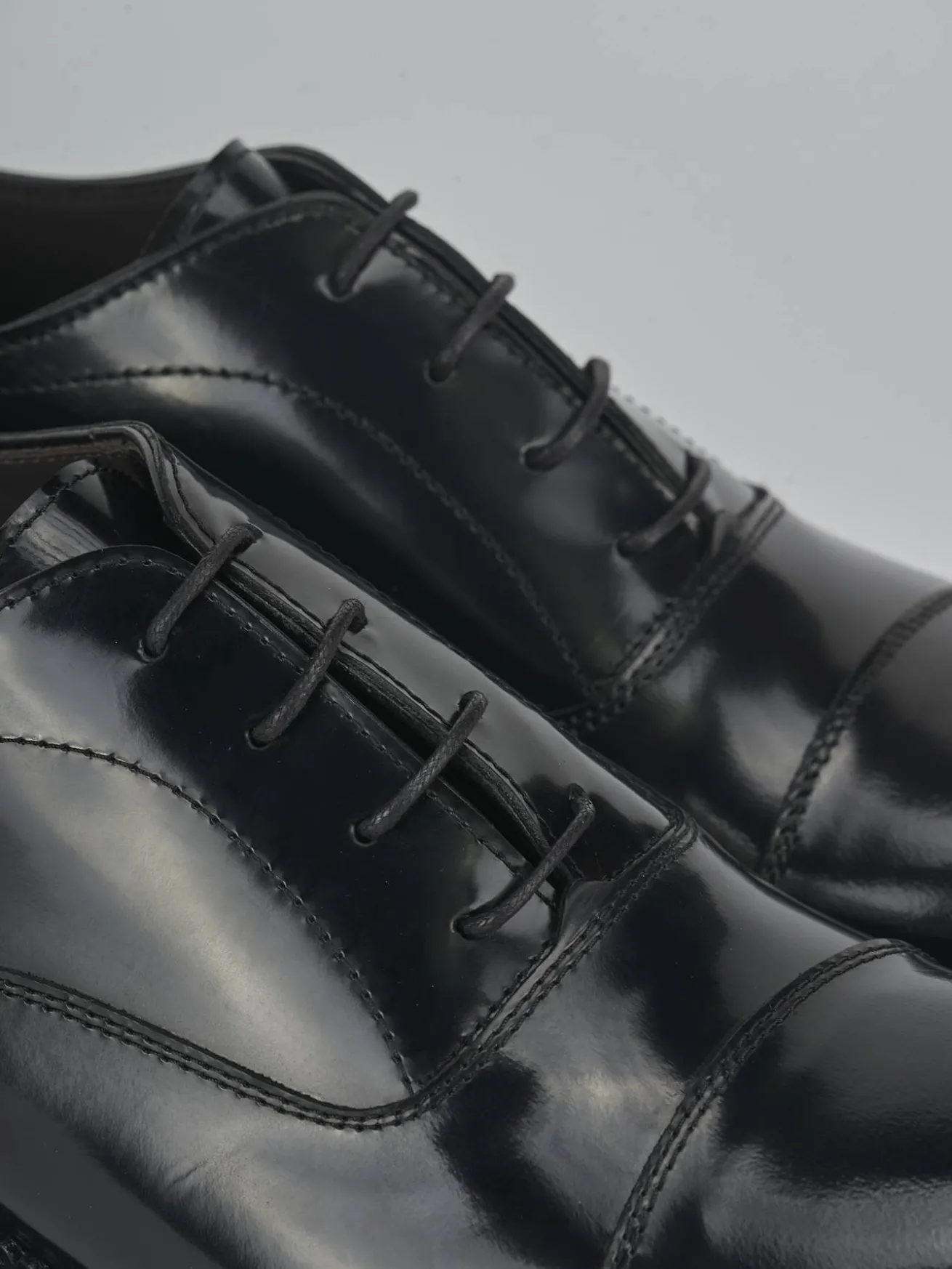 Stringate pelle nero