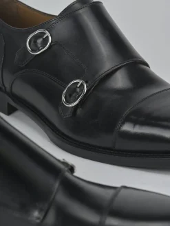 Stringate pelle nero