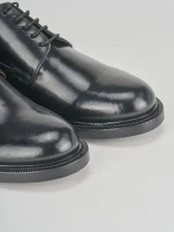 Stringate pelle nero