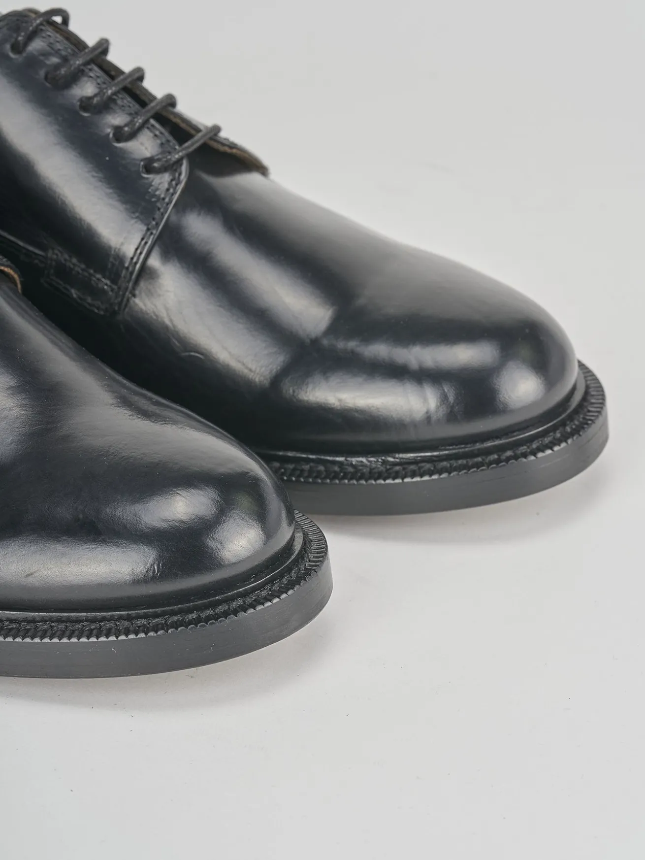 Stringate pelle nero