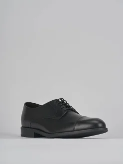 Stringate pelle nero