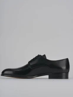 Stringate pelle nero