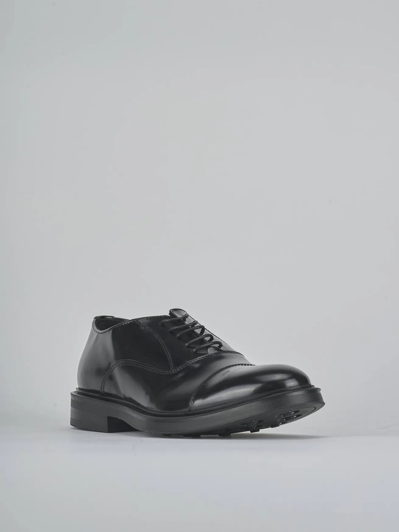 Stringate pelle nero