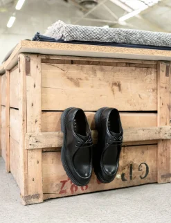 Stringate pelle nero