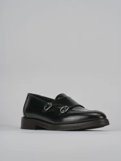 Stringate pelle testa