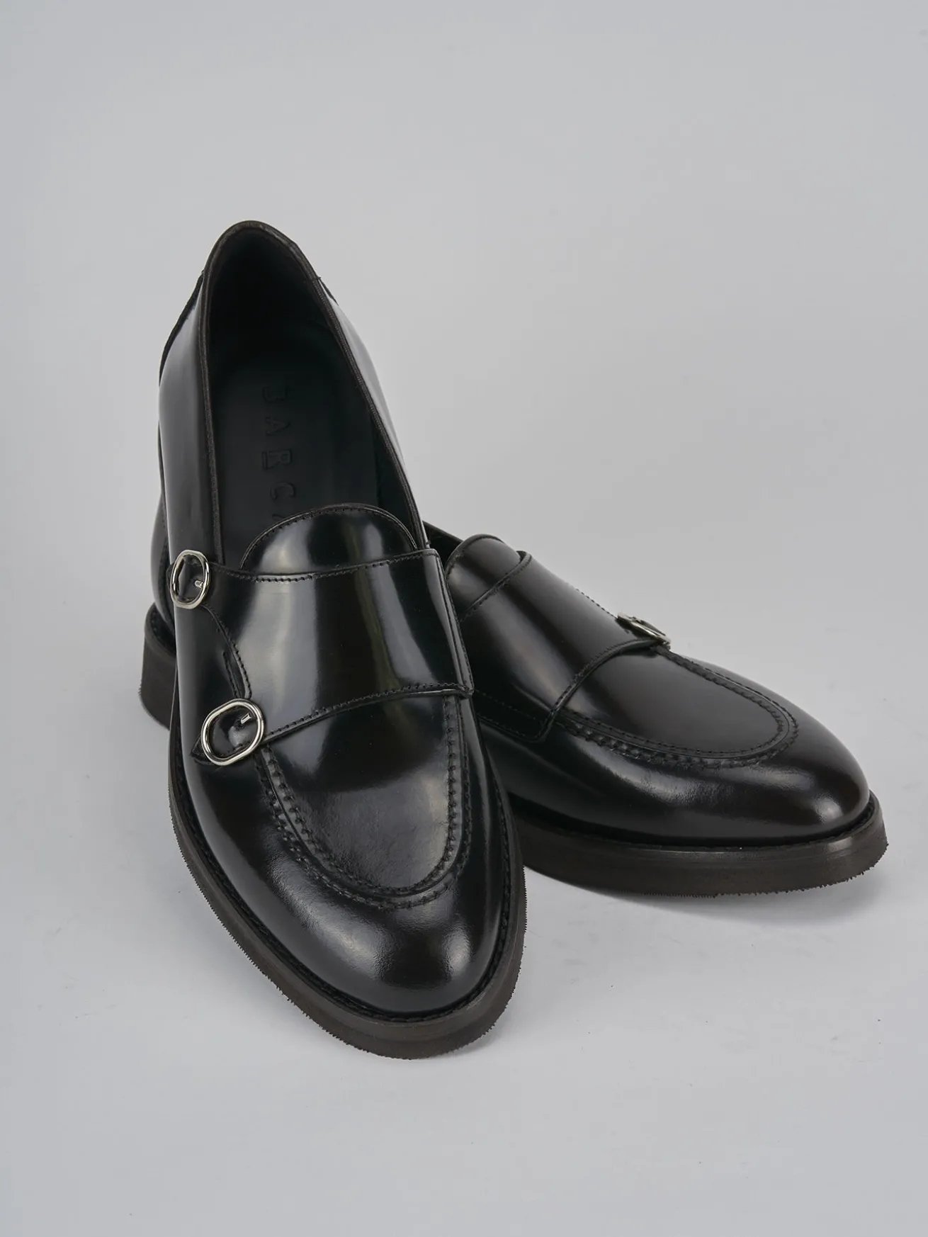 Stringate pelle testa