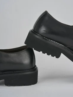 Stringate tacco 3cm pelle nero