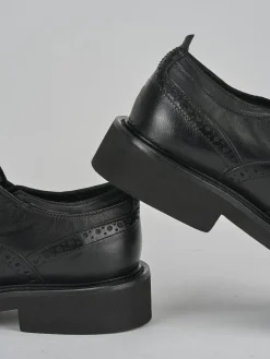 Stringate tacco 2cm pelle nero