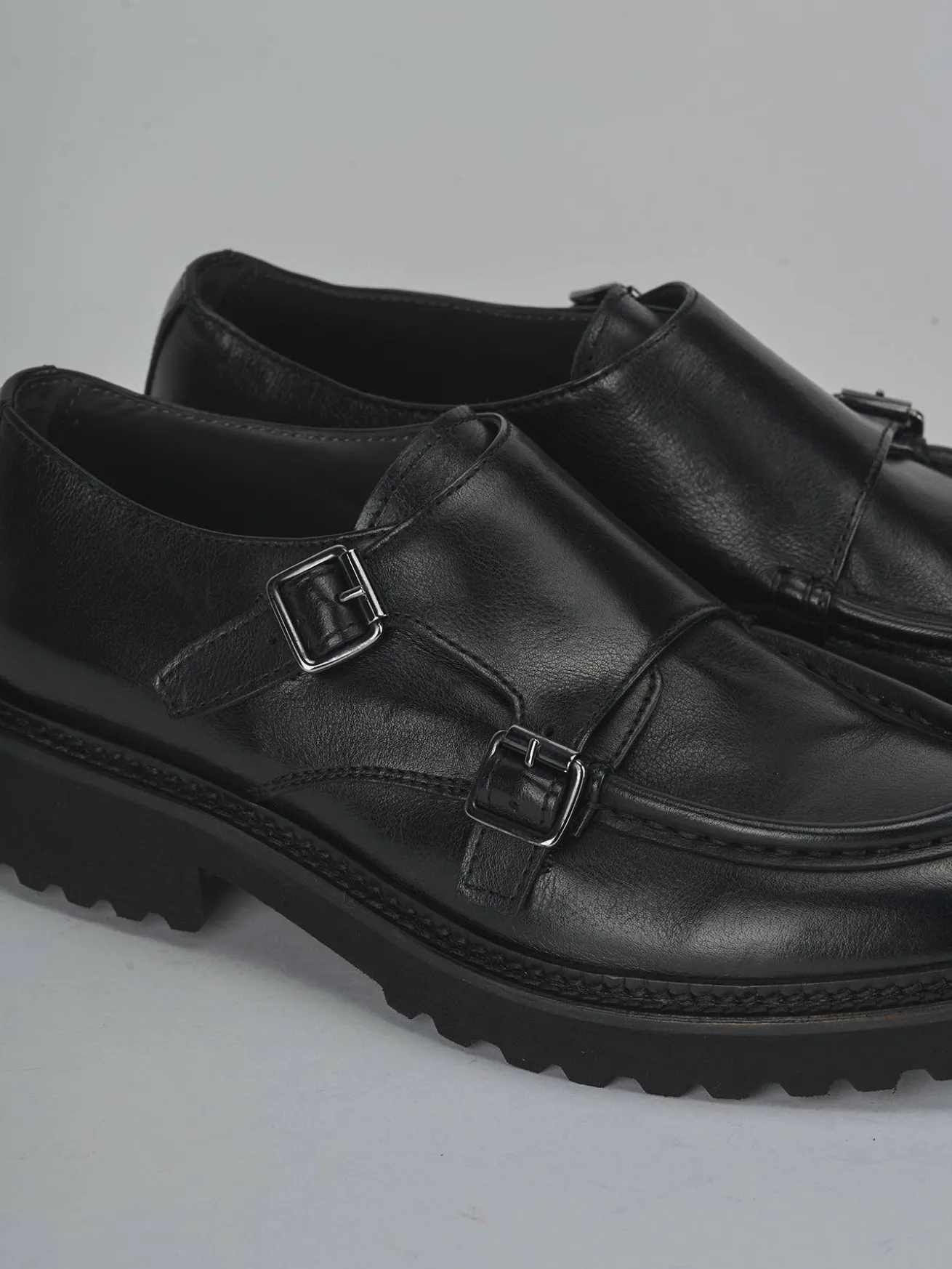 Stringate tacco 2cm pelle nero