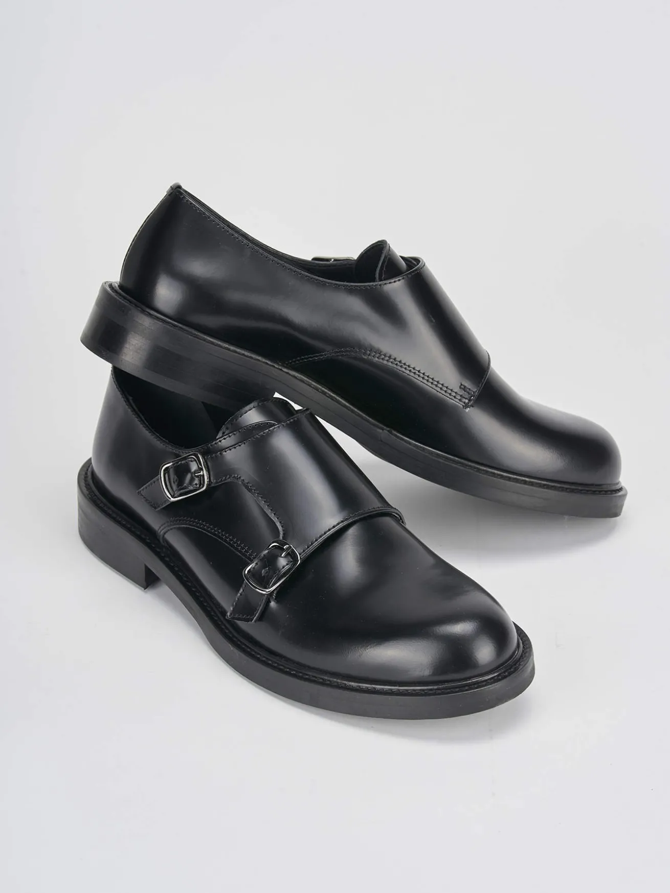 Stringate tacco 2cm pelle nero