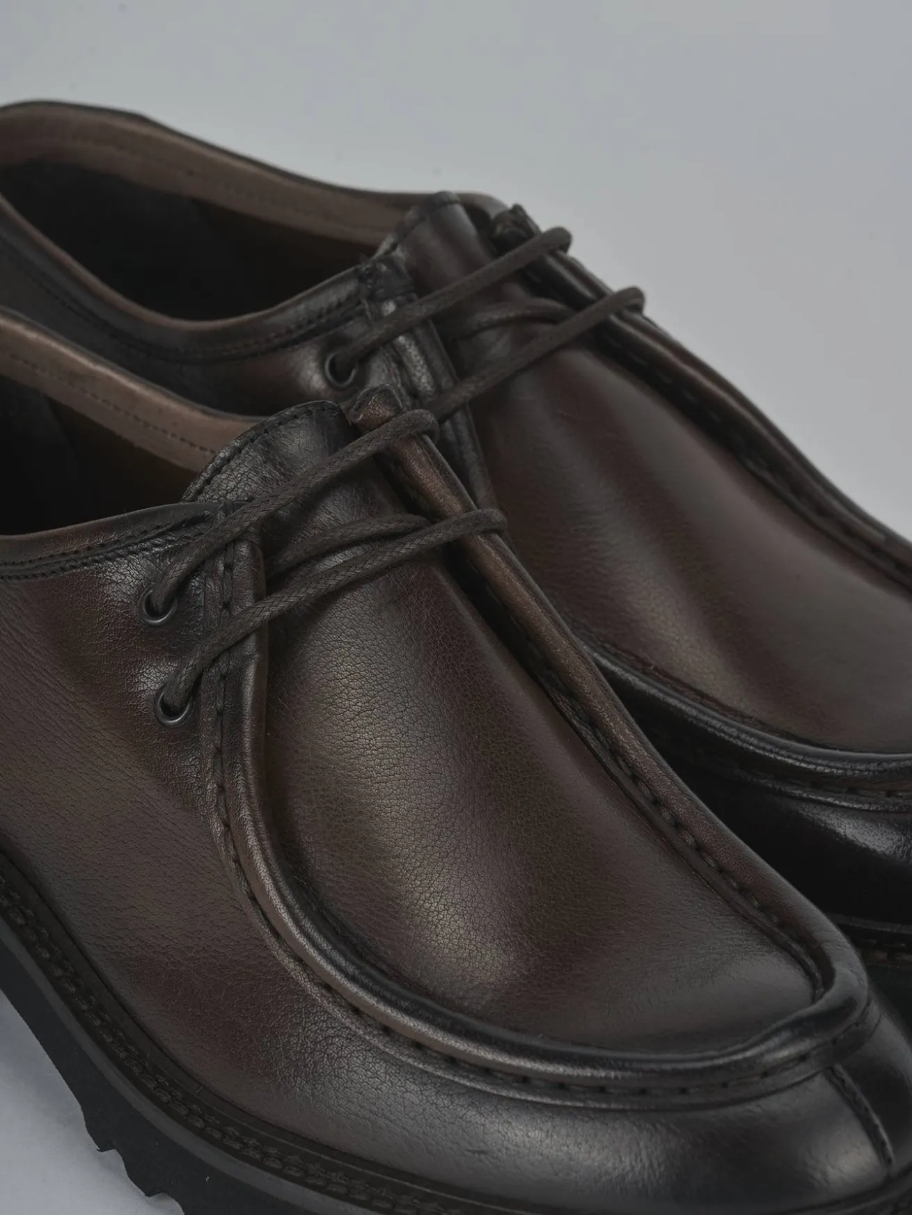 Stringate tacco 2cm pelle testa