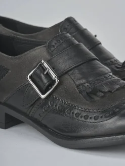 Stringate tacco 2cm pelle nero