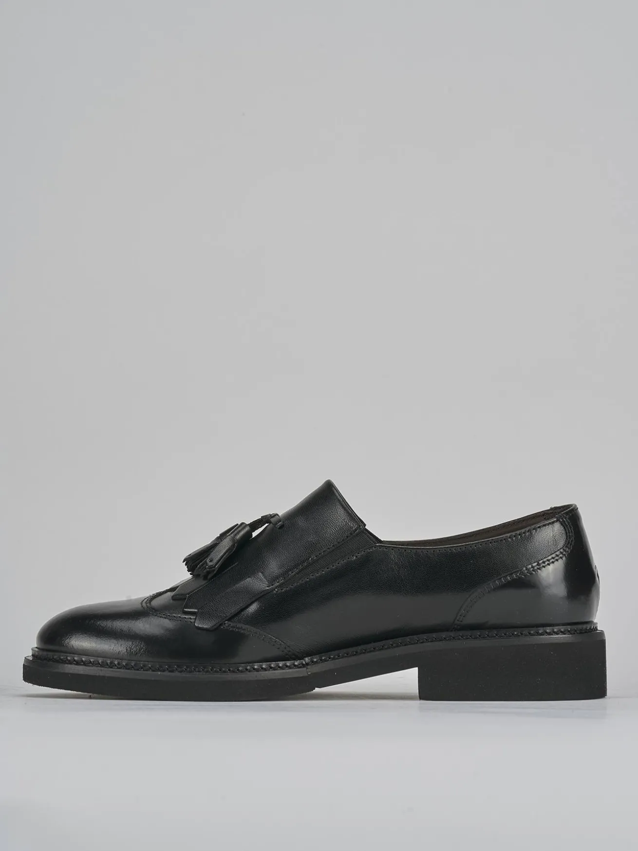 Stringate tacco 2cm pelle nero