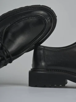 Stringate tacco 2cm pelle nero