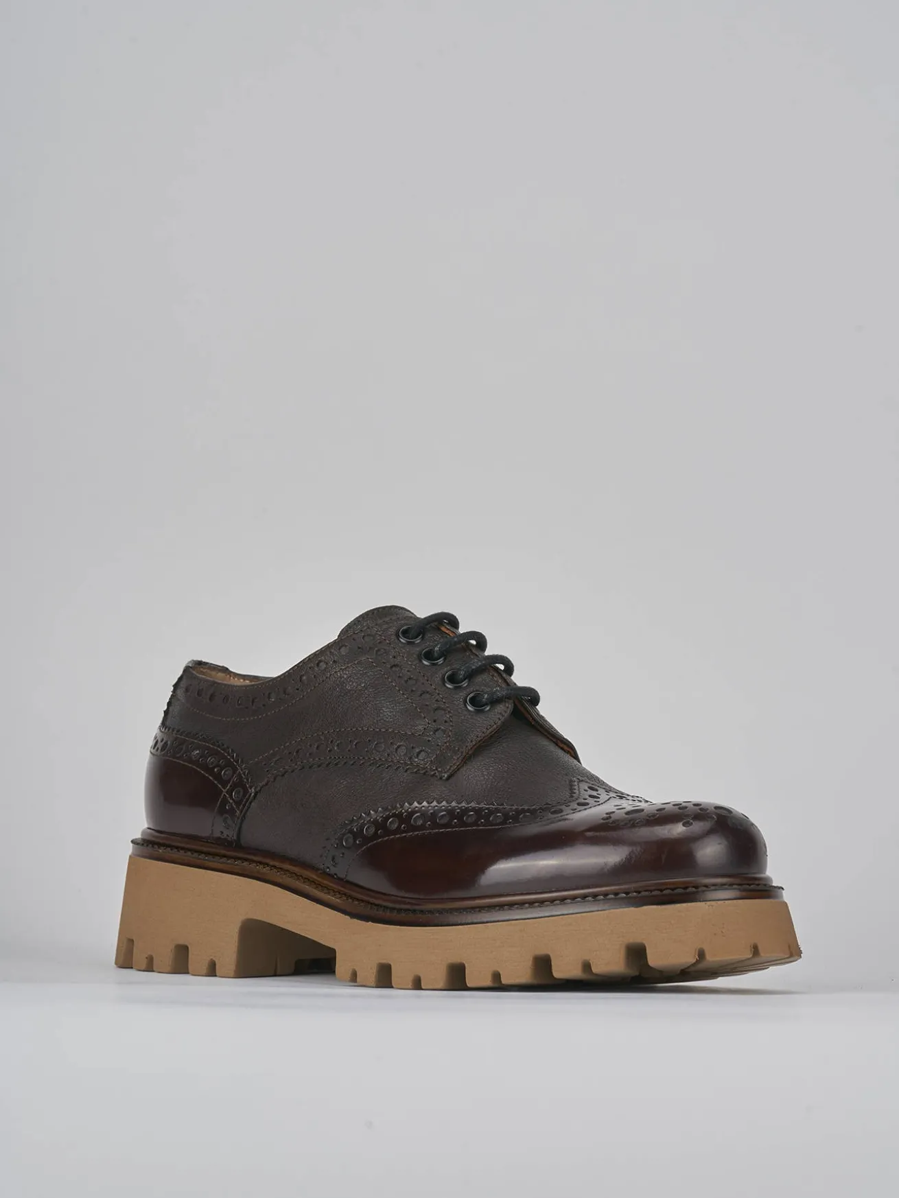 Stringate tacco 2cm pelle testa