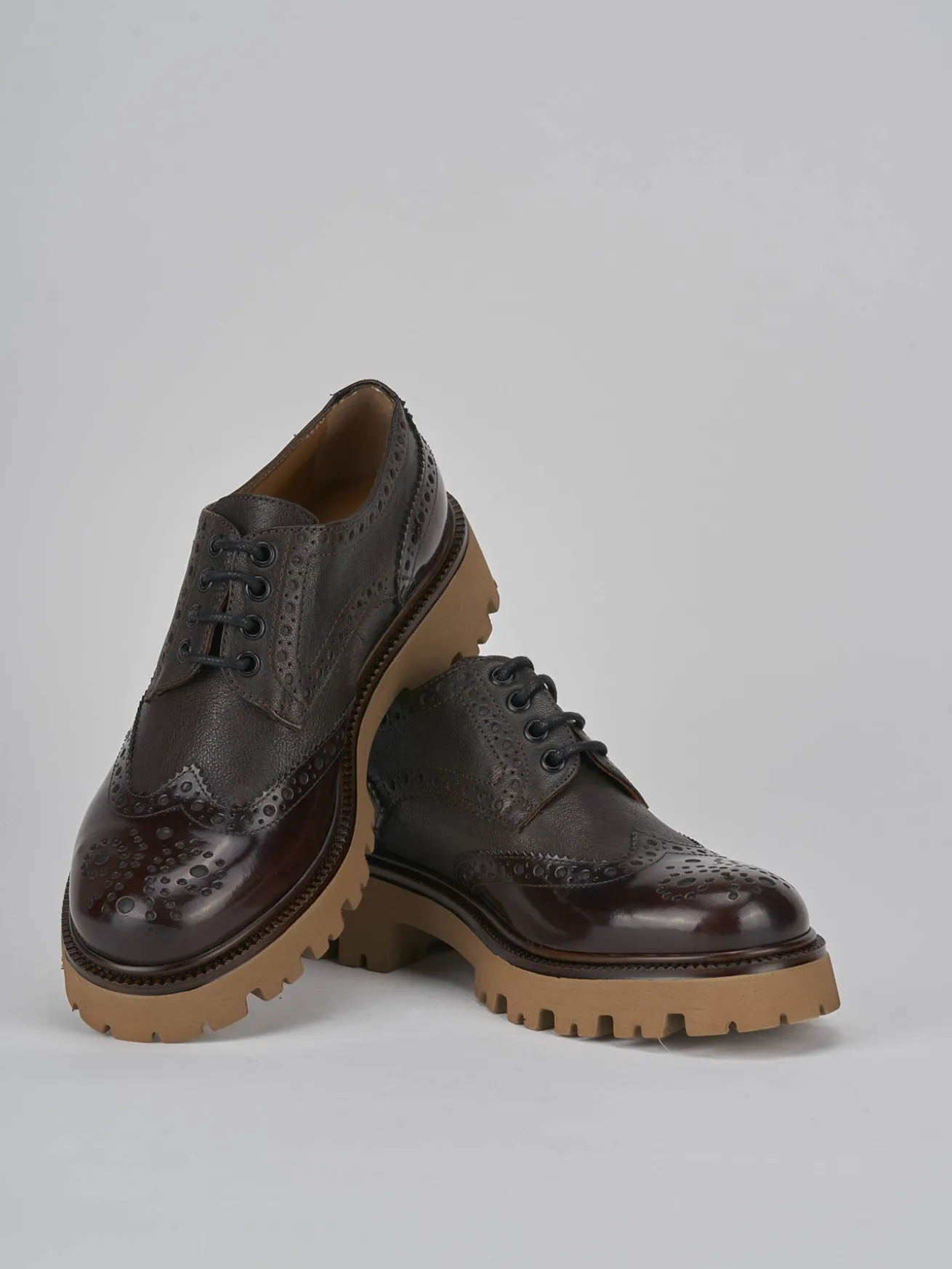 Stringate tacco 2cm pelle testa