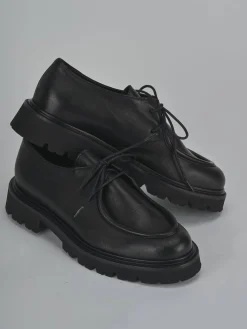 Stringate tacco 3cm pelle nero