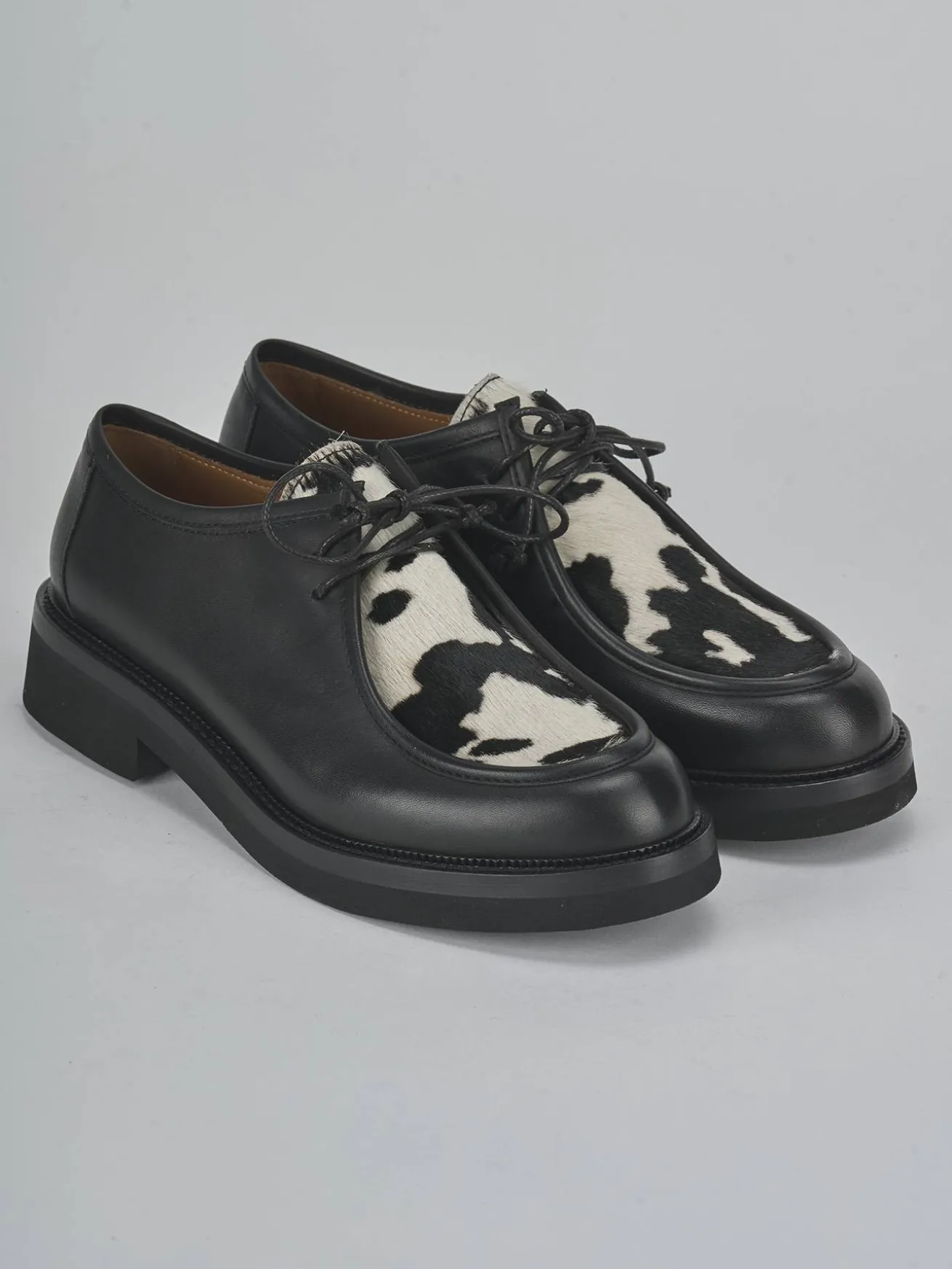 Stringate tacco 2cm pelle nero