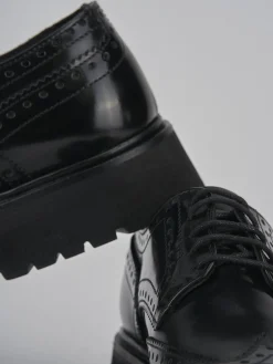 Stringate tacco 2cm pelle nero