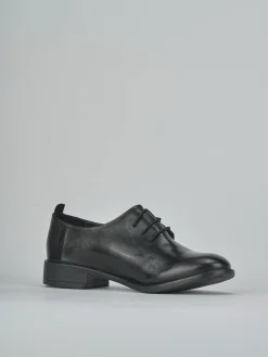 Stringate tacco 2cm pelle nero